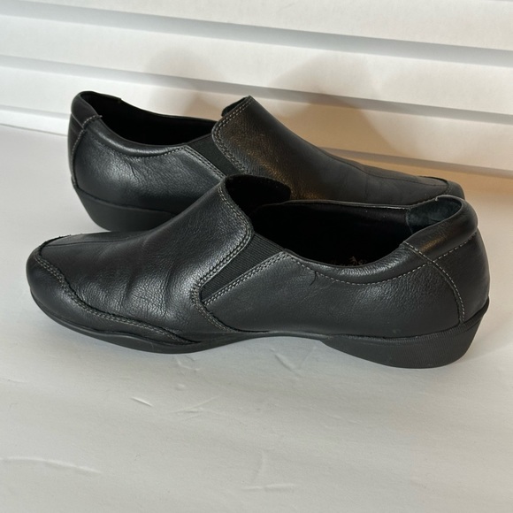 Taos Footwear Encore Leather Slip-Ons size 10 - Picture 6 of 11